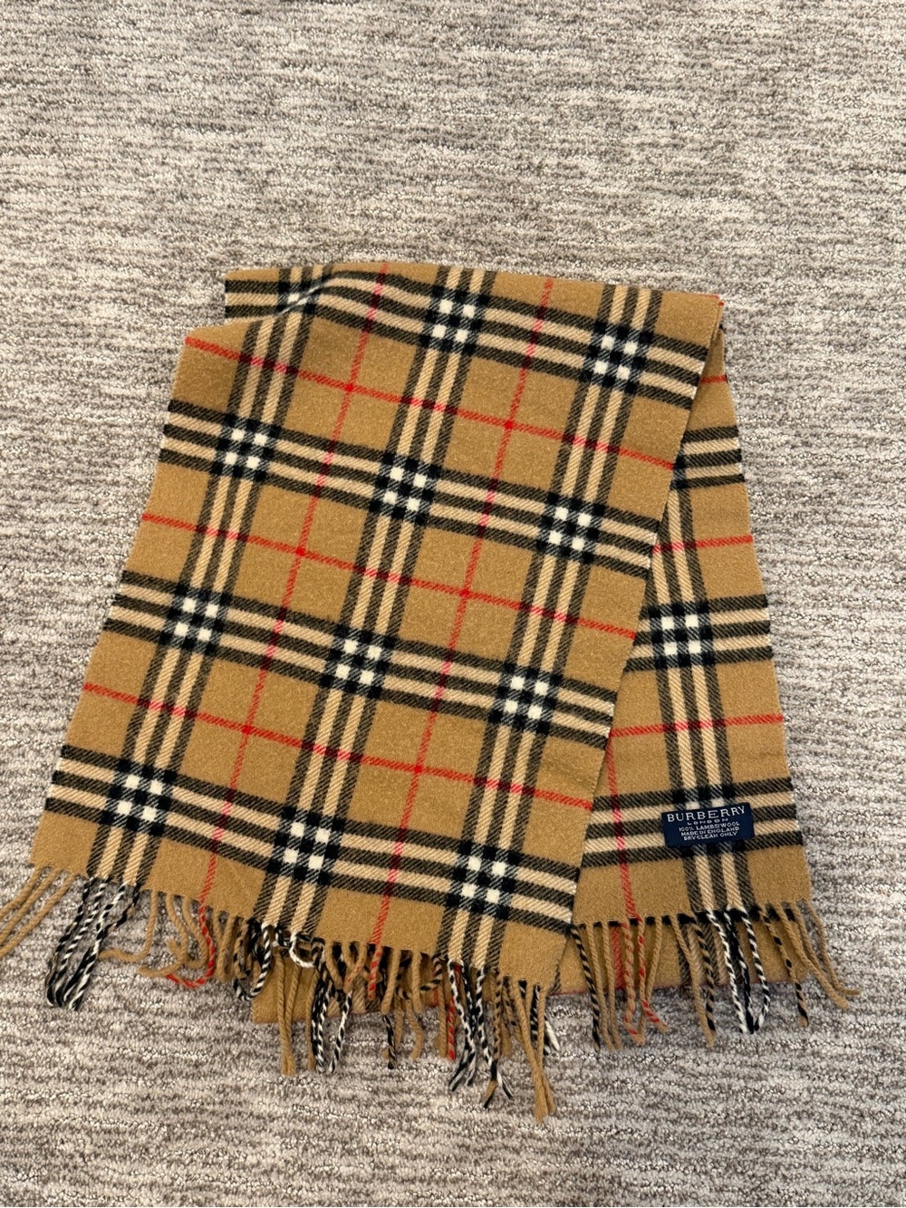 Authentic Burberry London 100% Lambswool Classic Check Scarf Made in England